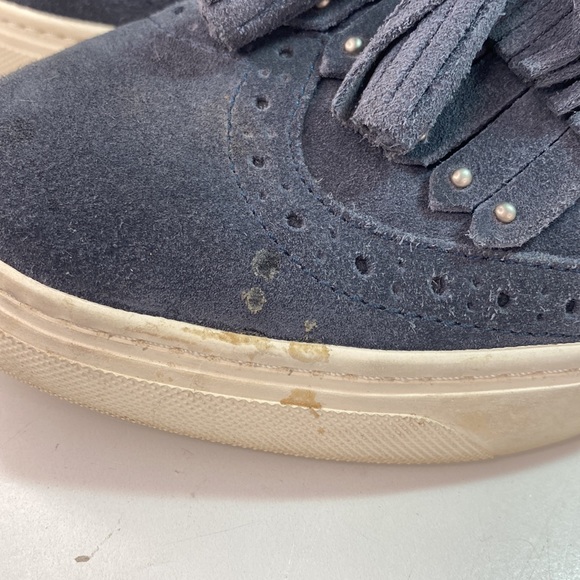 Arturo Chiang Suede Tasseled Slip On Sneakers - Picture 5 of 8